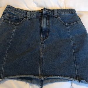 denim skirt
